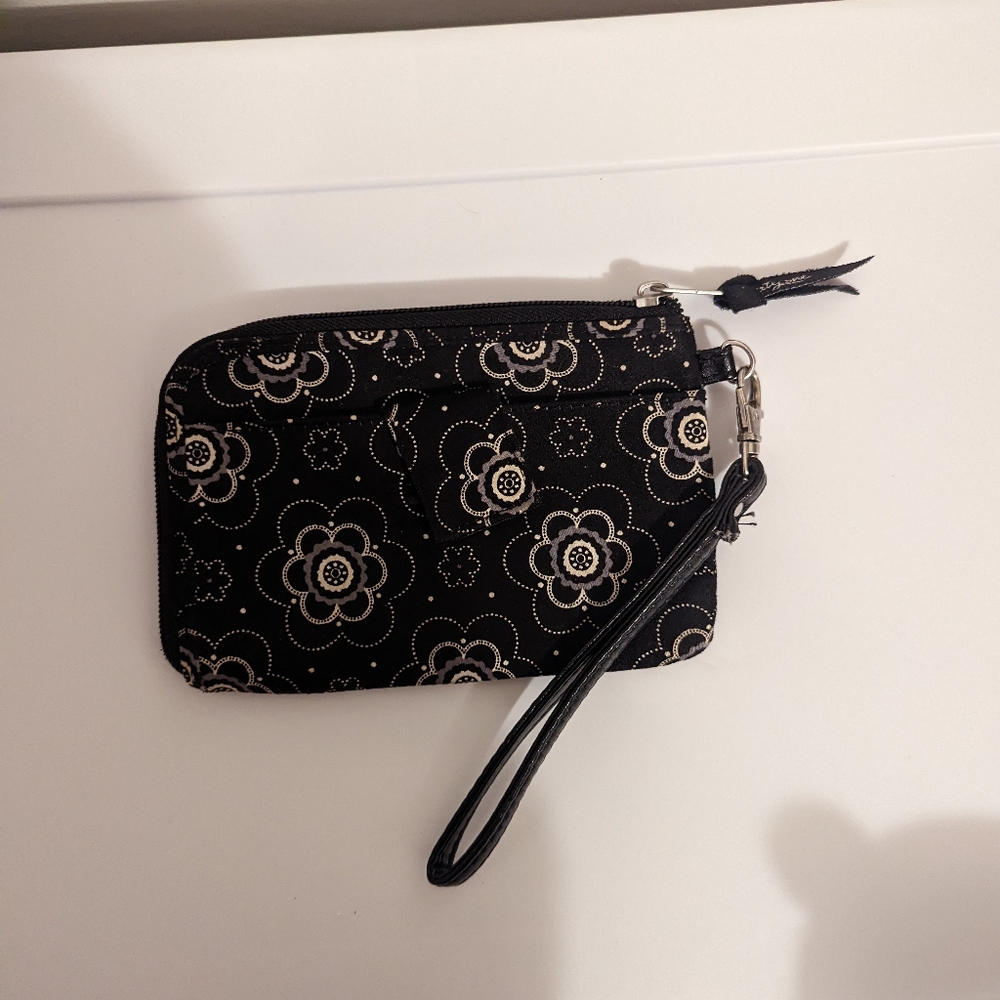Thirty-one wallet/wristlet‎